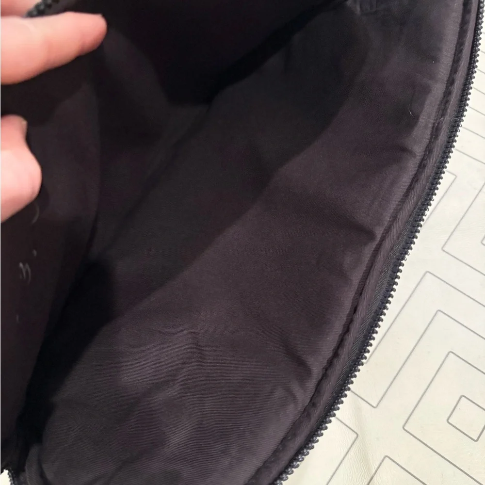 Madewell Charcoal Puffer Laptop Case